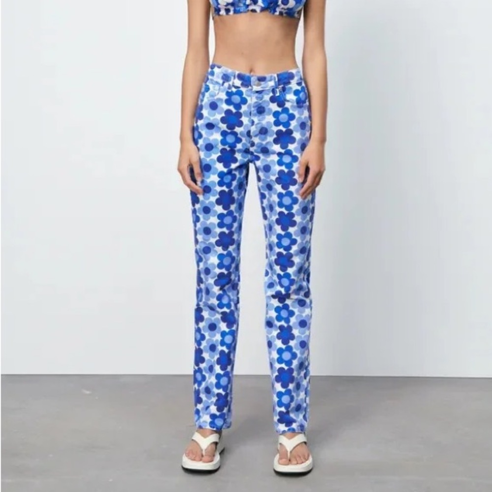 Zara Blue Floral High Rise Straight Leg Jeans